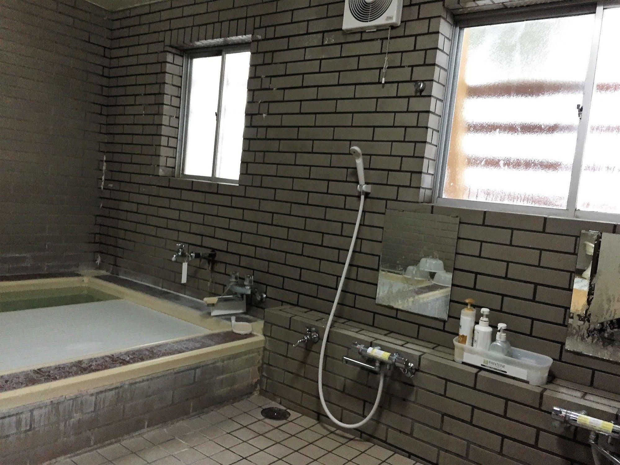 Araya Ryokan Хакуба-Мура Экстерьер фото